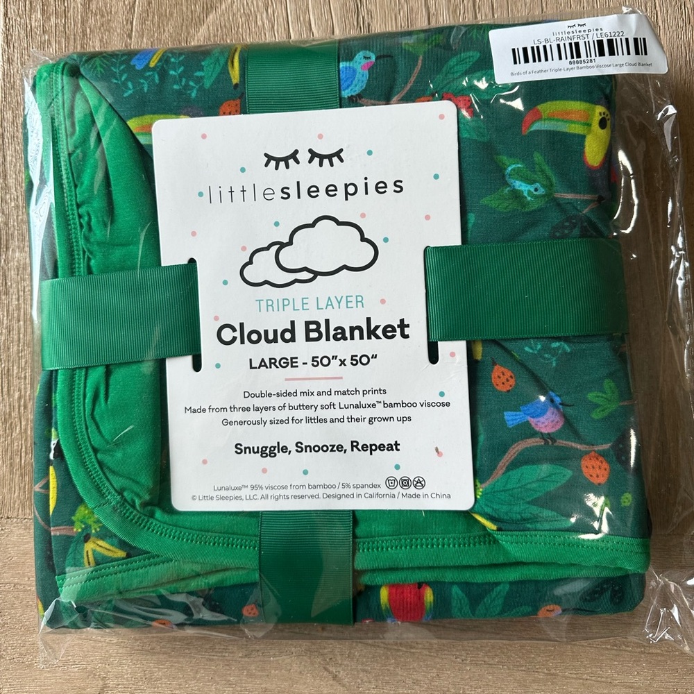 ❌SOLD❌Birds of a Feather Little Sleepies Cloud Blanket